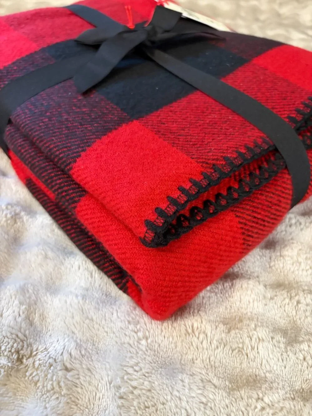 Red Woolrich Oversized Throw Blanket large Plaid Reverse comfy holiday decor